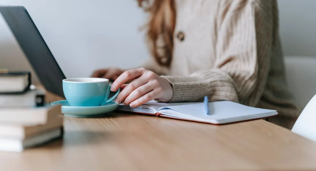 Tarifs de rédaction SEO en 2025 : vous payez réellement (et pourquoi)